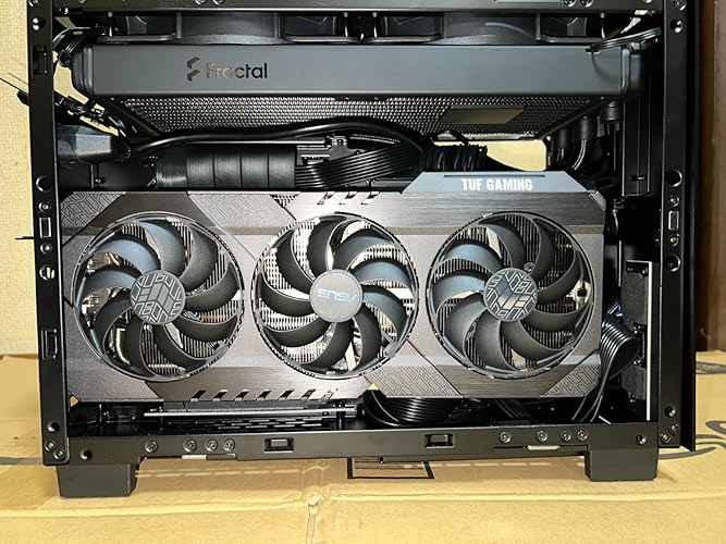 Amazon | LIANLI Q58-W-4 ホワイト Mini-ITX PCケース 3スロットサイズ